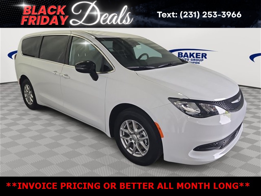 2025 Chrysler Voyager LX