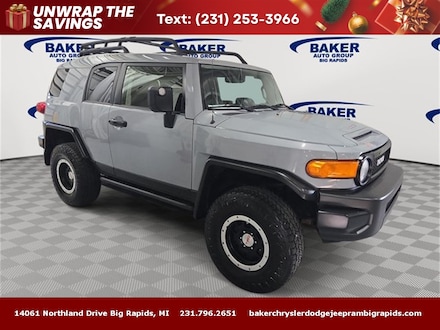 Used 2013 Toyota FJ Cruiser Base SUV for sale in Big Rapids, MI