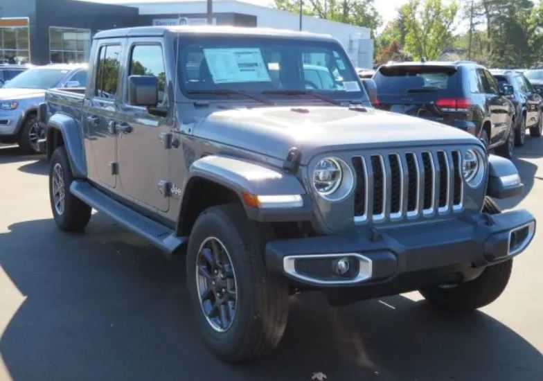 Jeep Gladiator Lowell MI.JPG