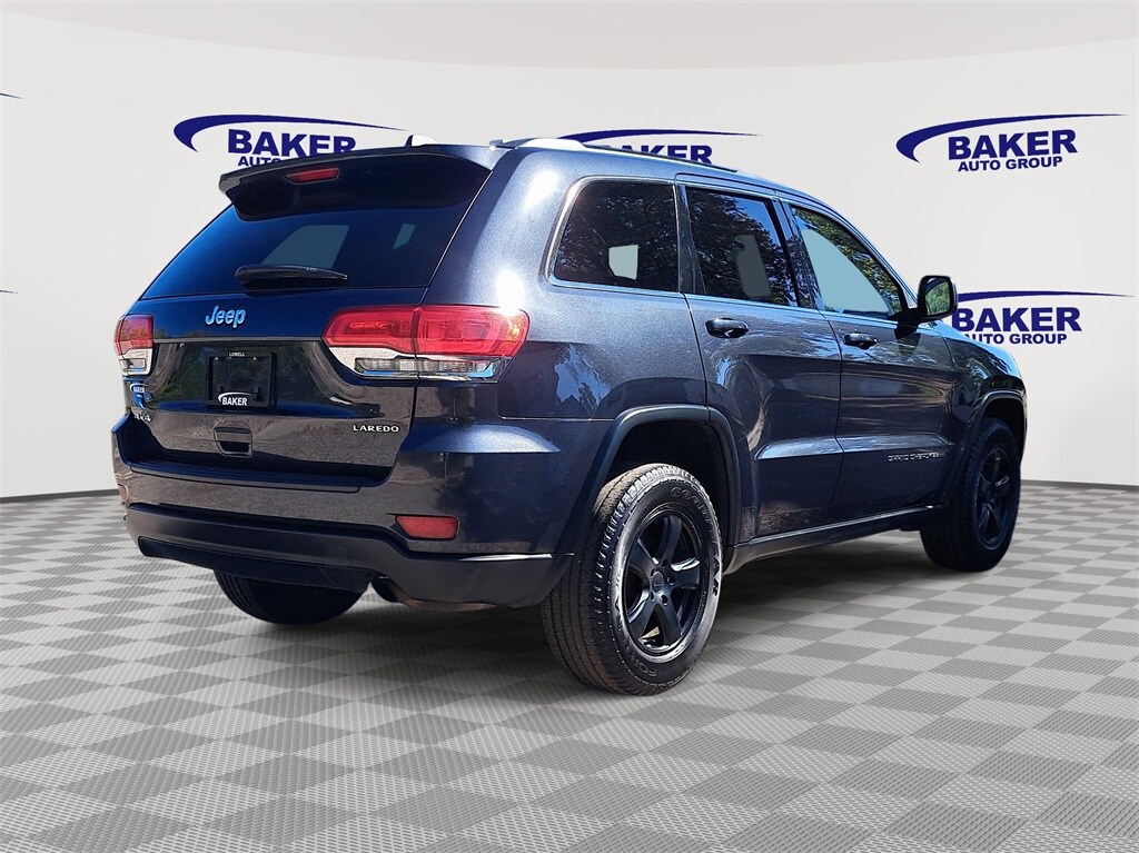 2014 Jeep Grand Cherokee Laredo photo 3
