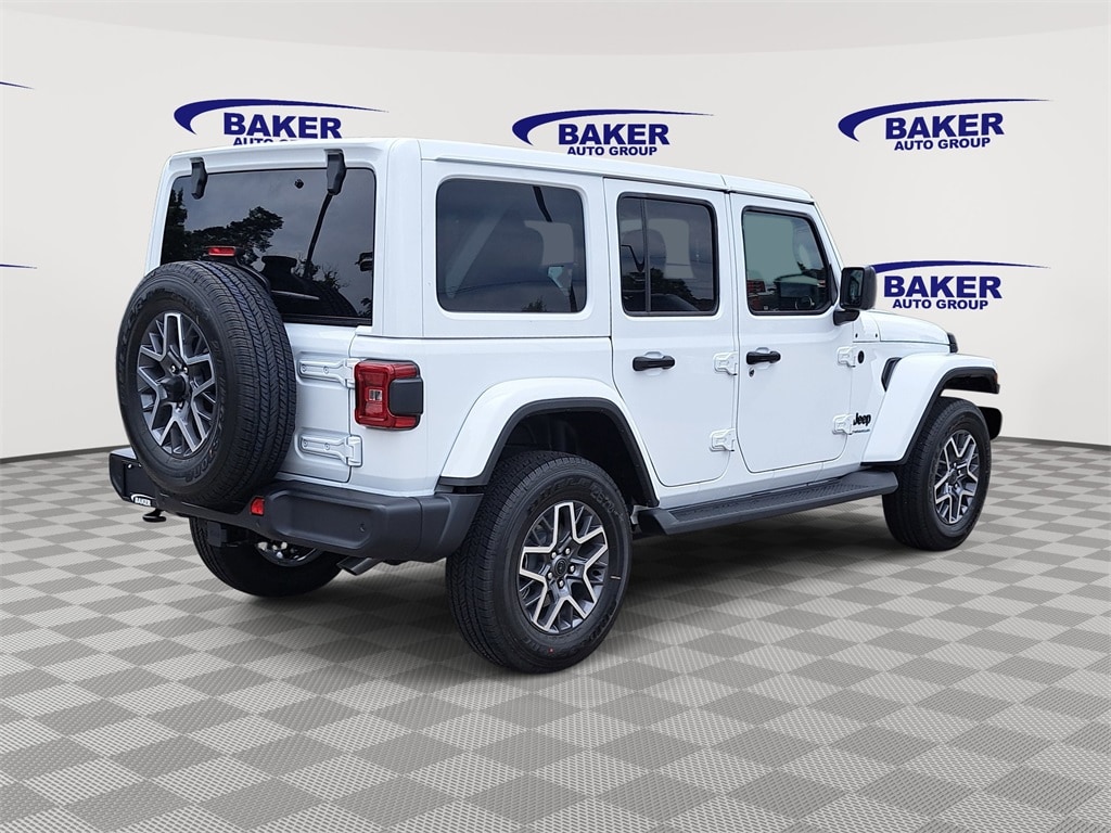 New 2025 Jeep Wrangler 4-DOOR SAHARA Sport Utility