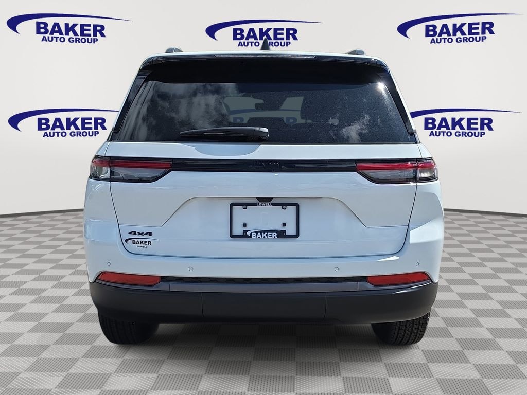 New 2026 Jeep Grand Cherokee LAREDO ALTITUDE 4X4 Sport Utility