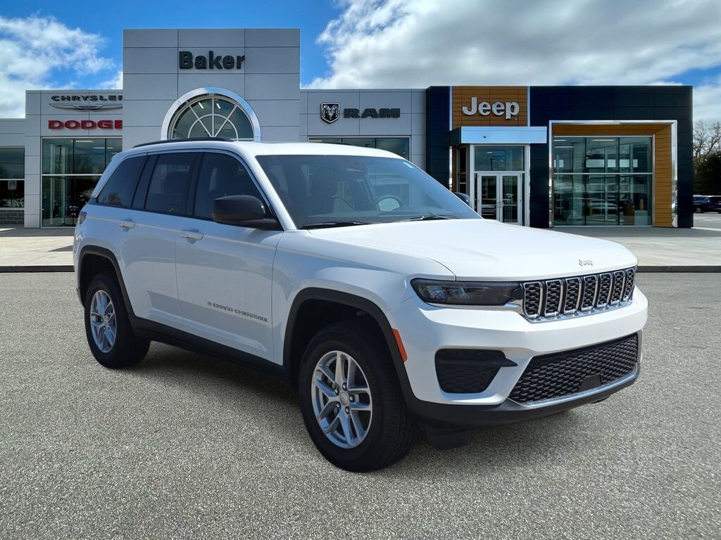 New 2026 Jeep Grand Cherokee LAREDO X 4X4 Sport Utility