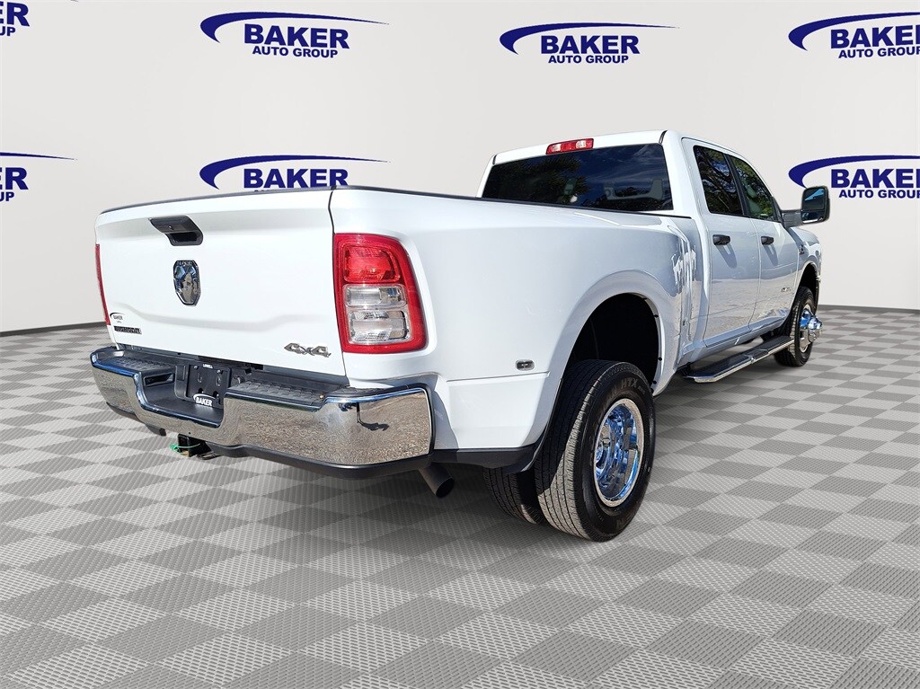 2024 Ram 3500 Big Horn photo 4