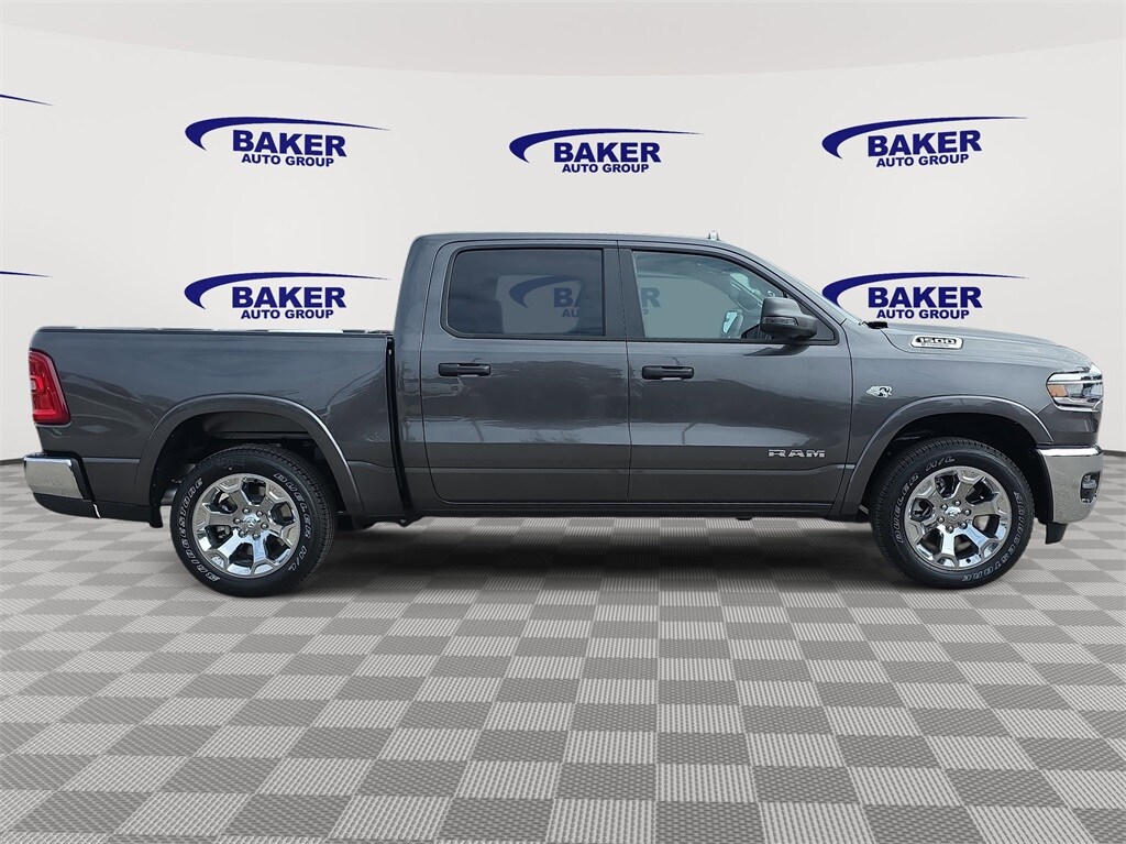 New 2026 Ram 1500 BIG HORN CREW CAB 4X4 5'7 BOX Pickup