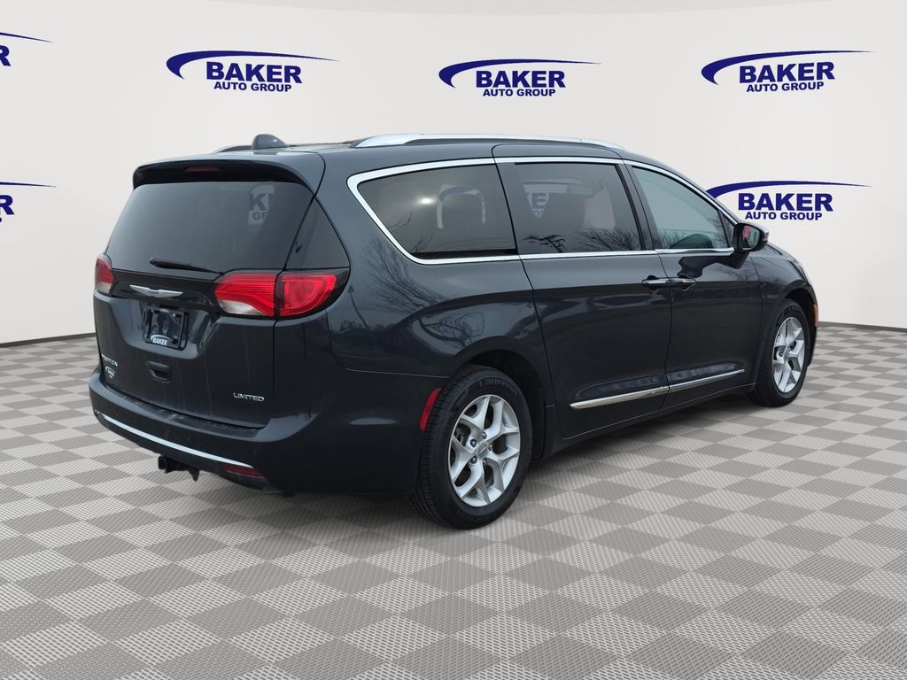 Used 2020 Chrysler Pacifica Limited Van Passenger Van