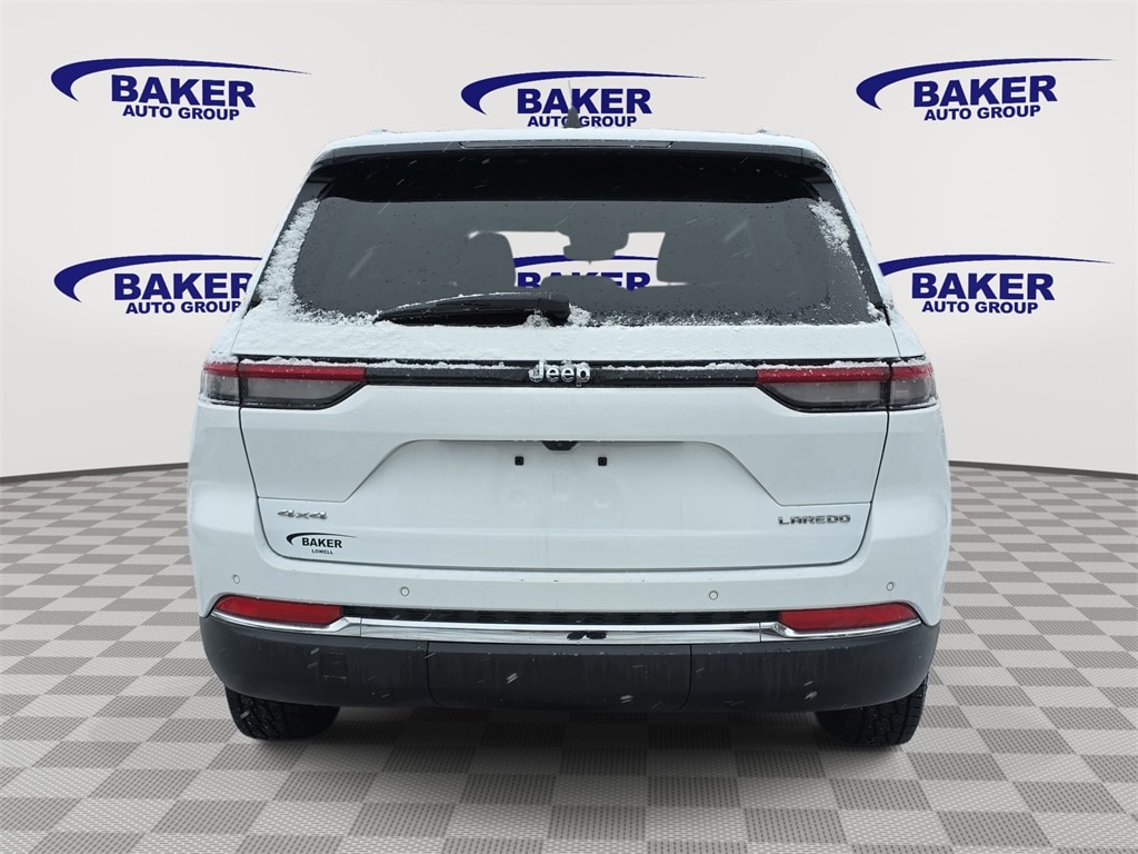 Used 2023 Jeep Grand Cherokee Laredo SUV