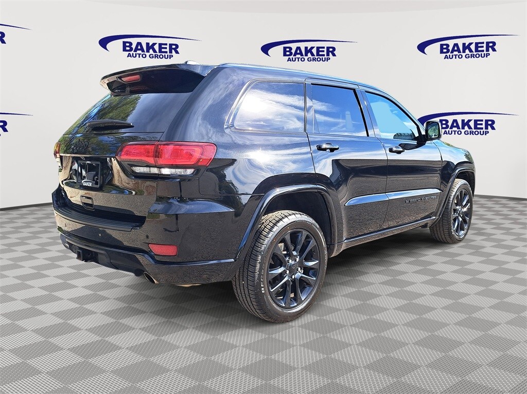 2022 Jeep Cherokee Laredo X Altitude photo 4