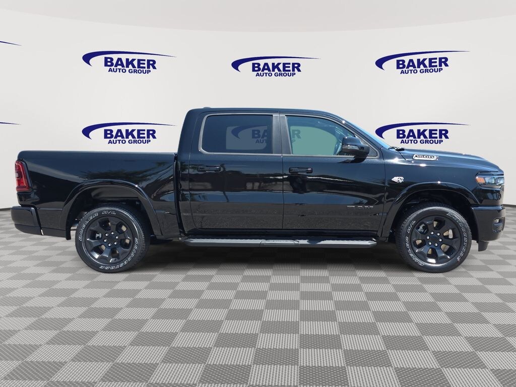 New 2026 Ram 1500 BIG HORN CREW CAB 4X4 5'7 BOX Pickup