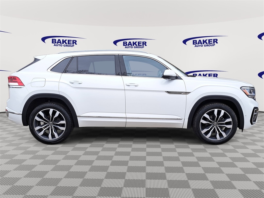 Used 2022 Volkswagen Atlas Cross Sport 3.6L V6 SEL Premium R-Line SUV
