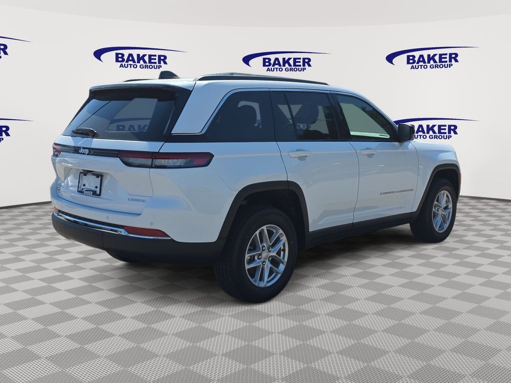 New 2026 Jeep Grand Cherokee LAREDO X 4X4 Sport Utility
