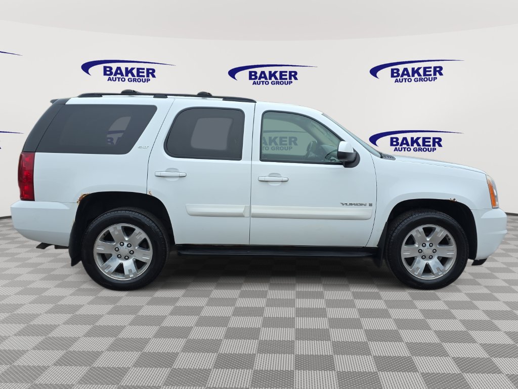 Used 2009 GMC Yukon SLT2 with VIN 1GKFK33079R233629 for sale in Lowell, MI