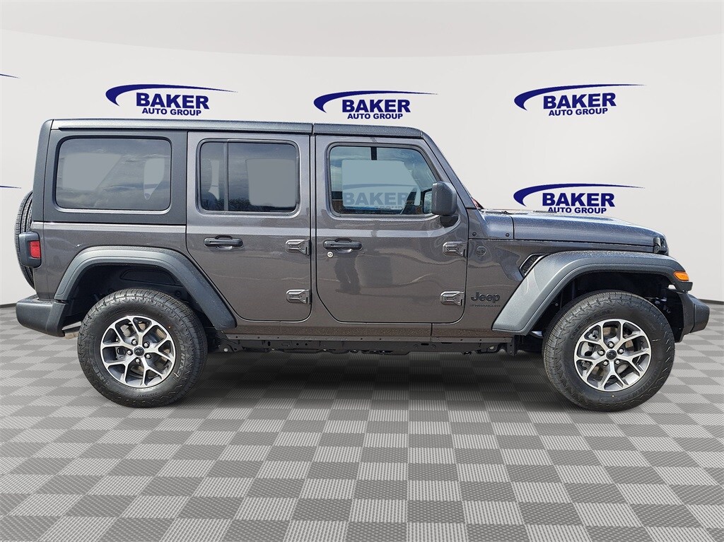 2025 Jeep Wrangler Sport S photo 2