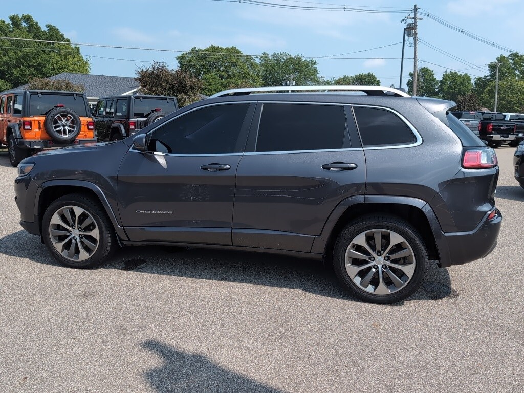 2019 Jeep Cherokee Overland photo 3