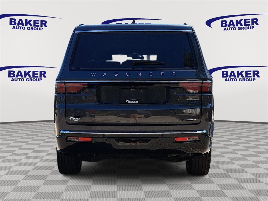 2024 Jeep Wagoneer Series III photo 3