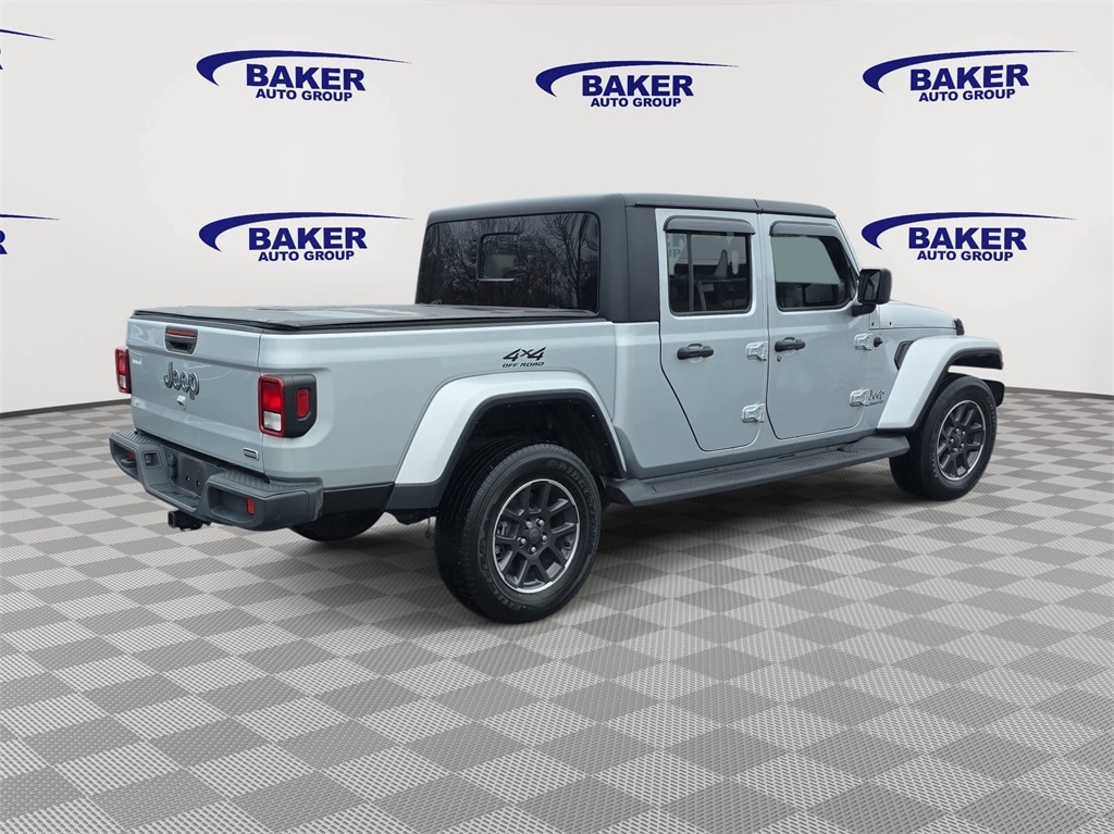 Used 2022 Jeep Gladiator Overland Truck Crew Cab