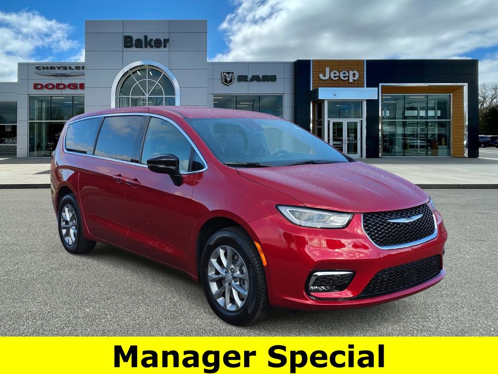 New 2026 Chrysler Pacifica Image