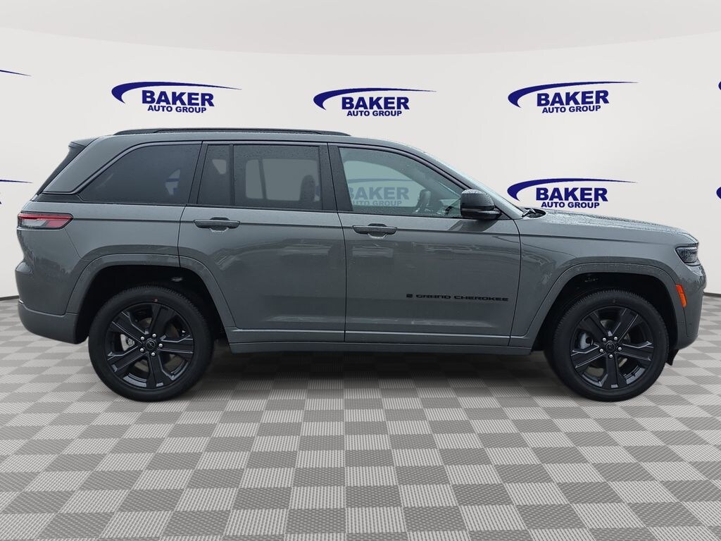 New 2027 Jeep Grand Cherokee Limited Reserve Sport Utility