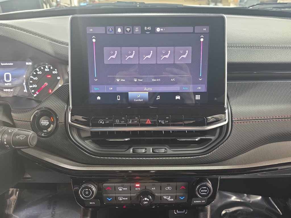 2025 Jeep Compass Trailhawk - Photo 19