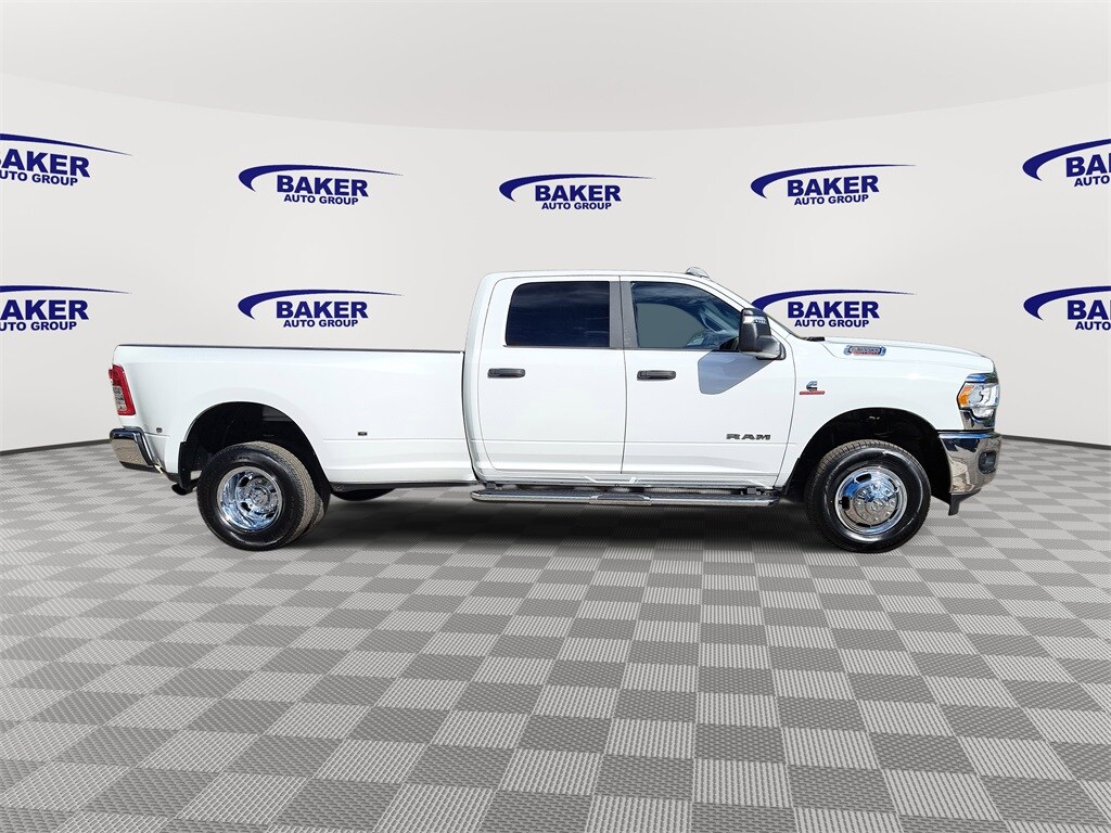 2024 Ram 3500 Big Horn photo 3