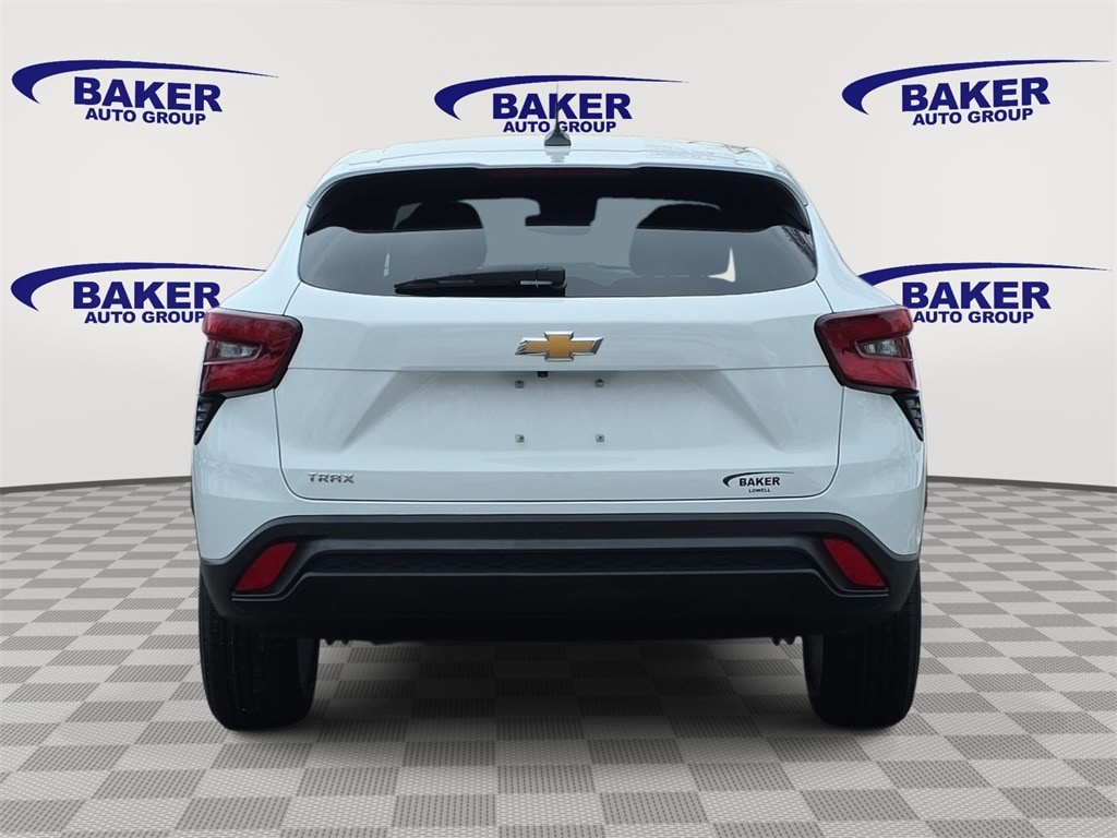 Used 2024 Chevrolet Trax LS SUV