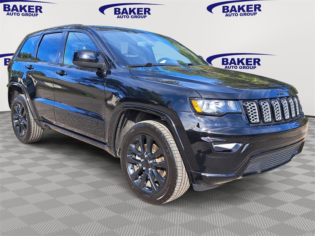 2022 Jeep Cherokee Laredo X Altitude photo 2