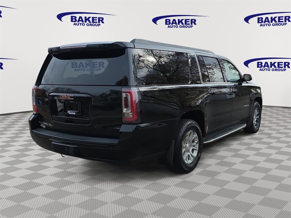 2016 Gmc Yukon XL SLT photo 2