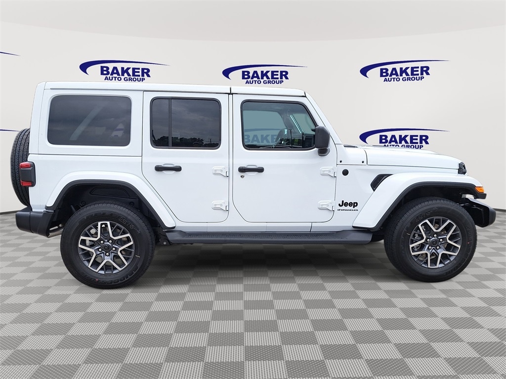 New 2025 Jeep Wrangler 4-DOOR SAHARA Sport Utility