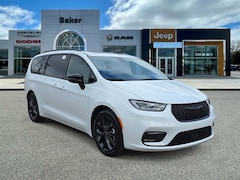 2026 Chrysler Pacifica LIMITED Passenger Van