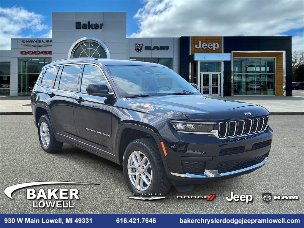 2025 Jeep Grand Cherokee L Laredo's photo