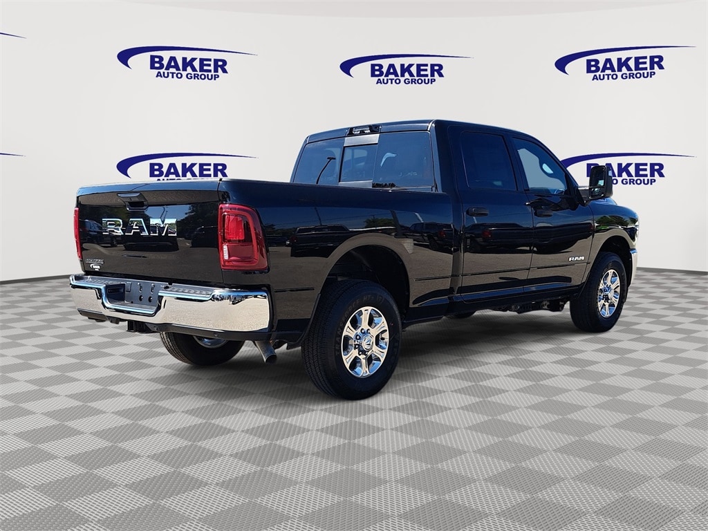 New 2026 Ram 2500 BIG HORN CREW CAB 4X2 6'4 BOX Pickup