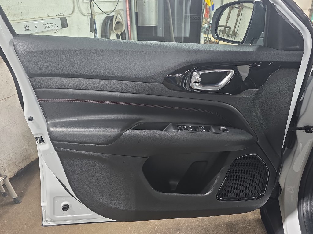 2025 Jeep Compass Trailhawk - Photo 25