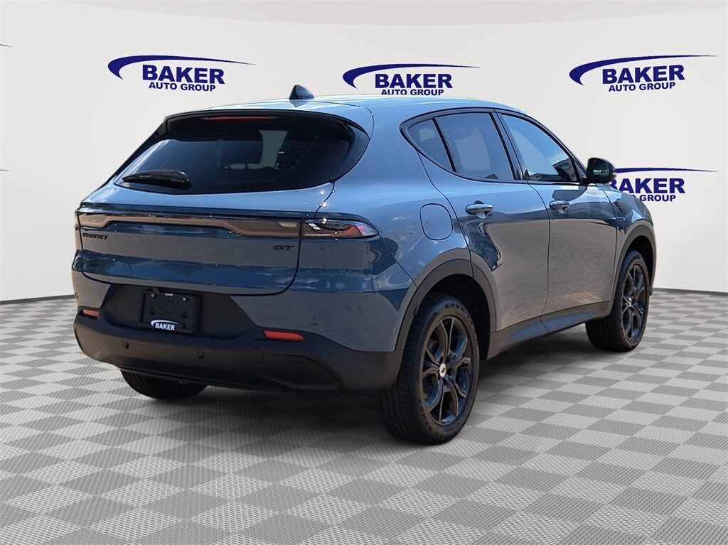 2024 Dodge Hornet GT photo 3
