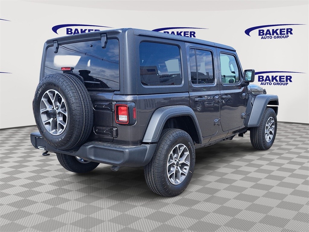 2025 Jeep Wrangler Sport S photo 3