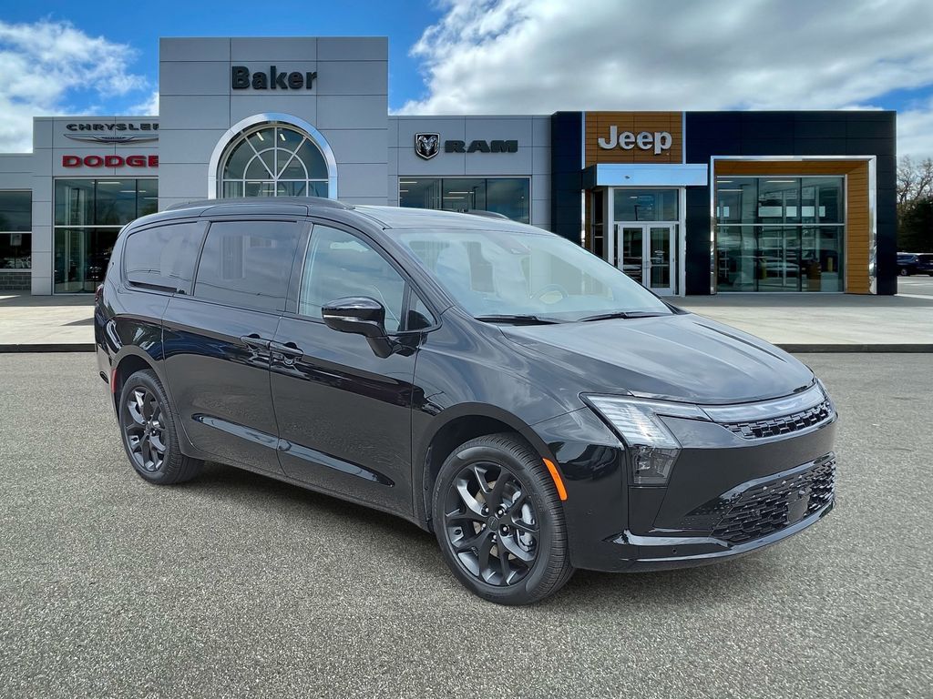 2027 Chrysler Pacifica Passenger Van 