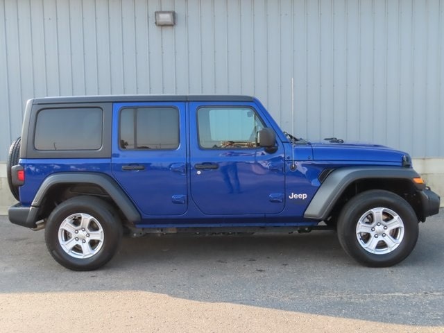 Used 2020 Jeep Wrangler Unlimited Sport S with VIN 1C4HJXDG5LW288342 for sale in Cadillac, MI