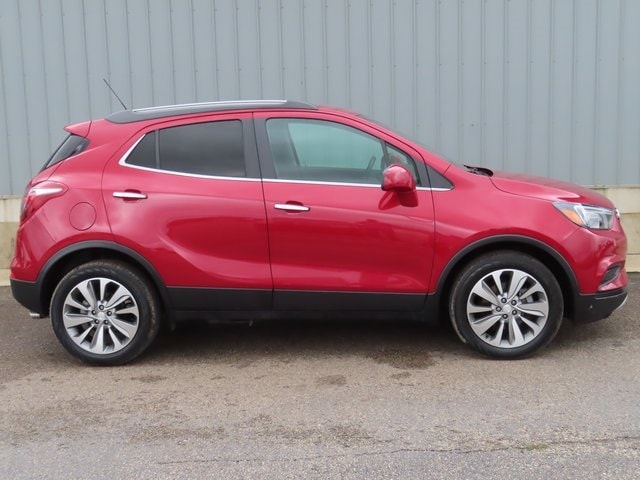 Used 2020 Buick Encore Preferred with VIN KL4CJASB3LB062672 for sale in Cadillac, MI