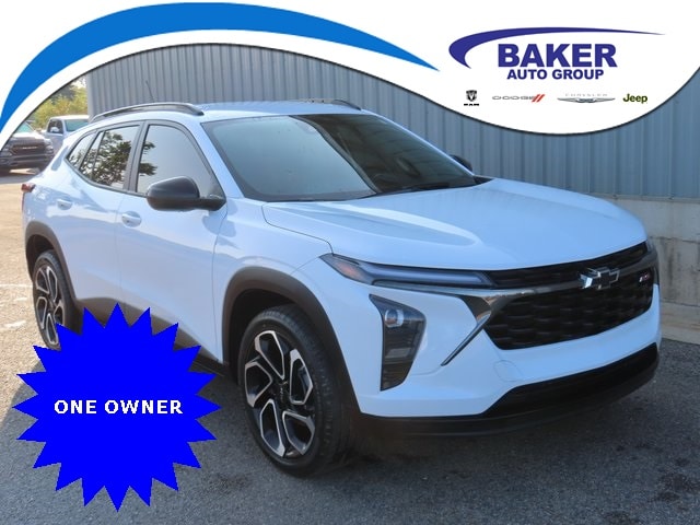 2024 Chevrolet Trax RS's photo