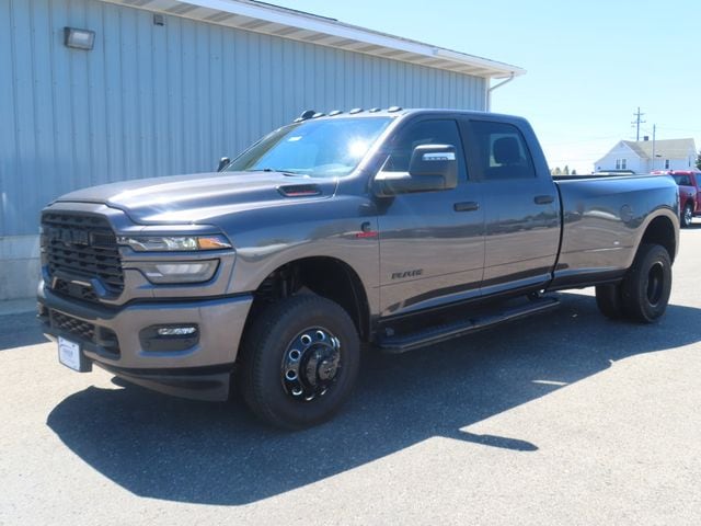 2026 RAM 3500 Big Horn - Photo 6
