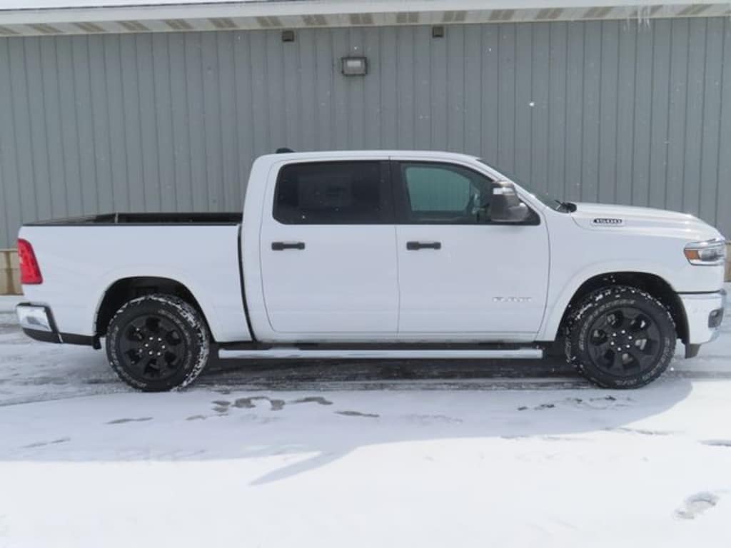 New 2026 Ram 1500 BIG HORN CREW CAB 4X4 5'7 BOX Pickup