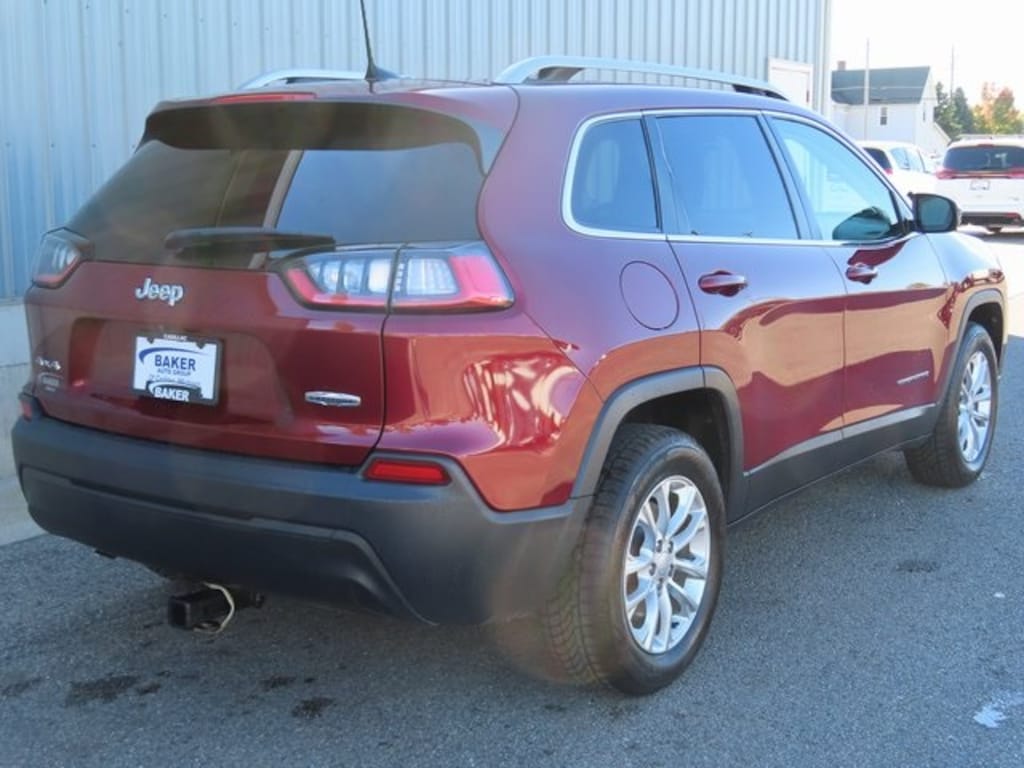 Used 2019 Jeep Cherokee Latitude SUV