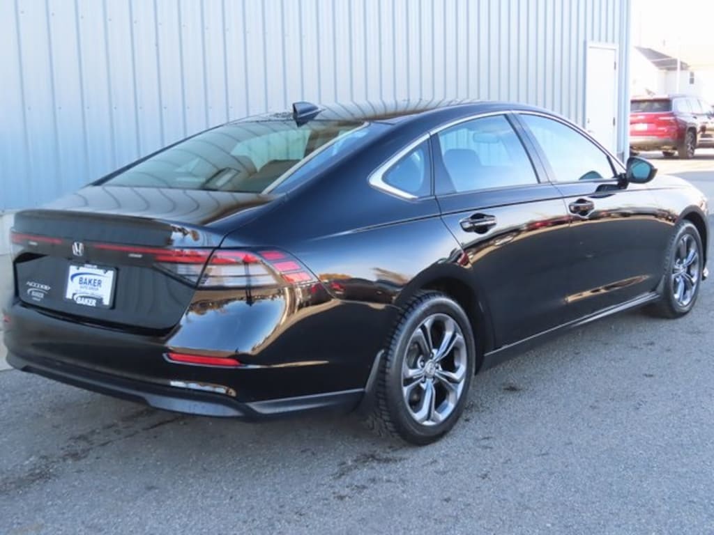 Used 2023 Honda Accord EX Sedan