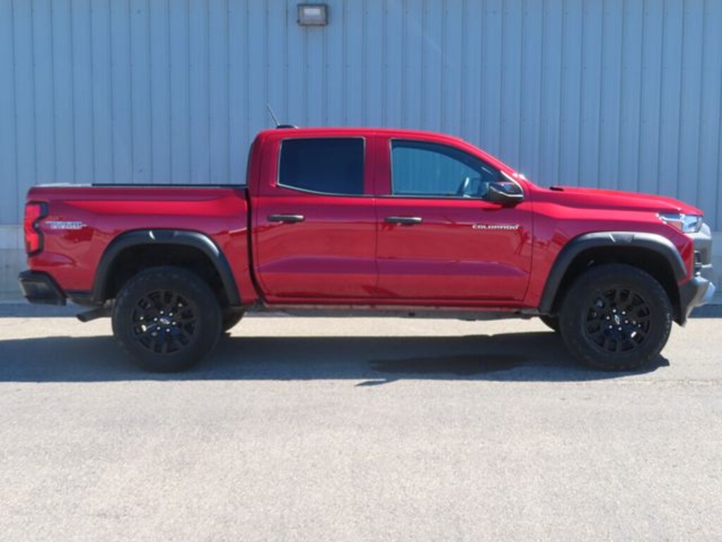 Used 2024 Chevrolet Colorado Trail Boss Truck
