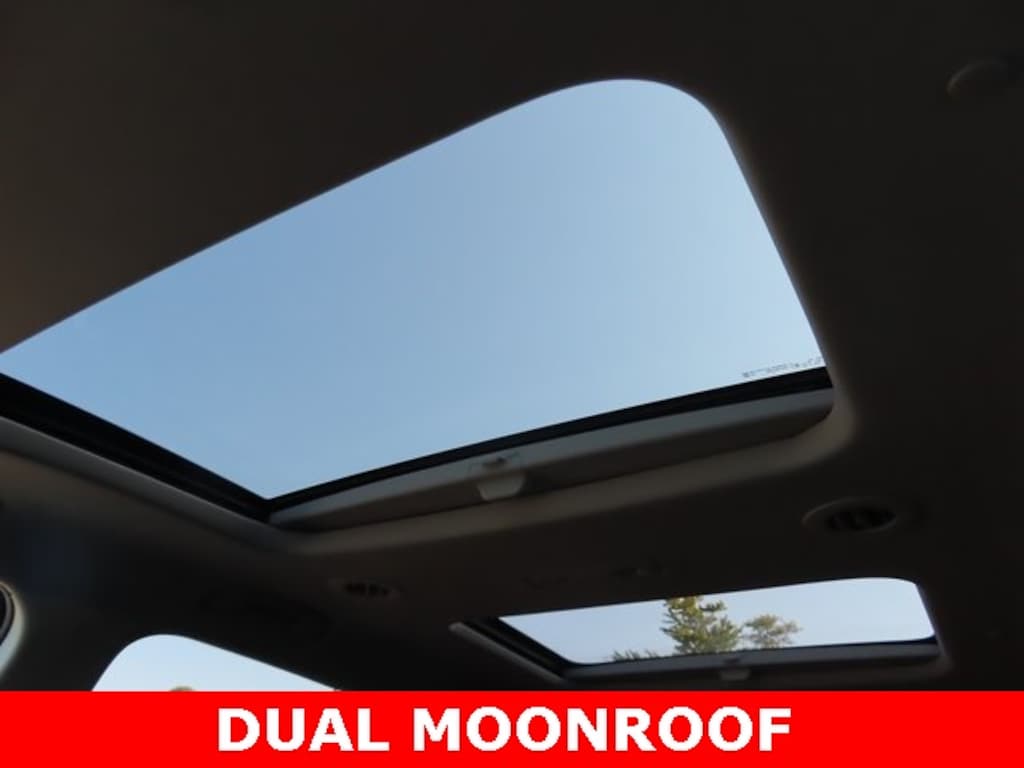 Used 2021 Chevrolet Traverse RS SUV