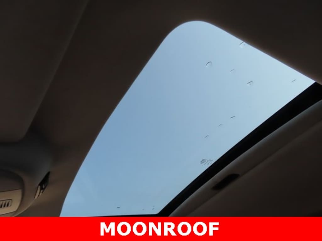 Used 2018 Jeep Compass Latitude SUV