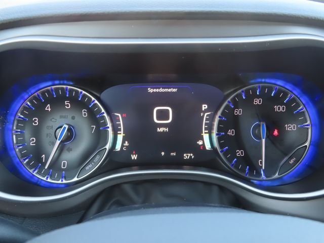2027 Chrysler Pacifica Select - Photo 32