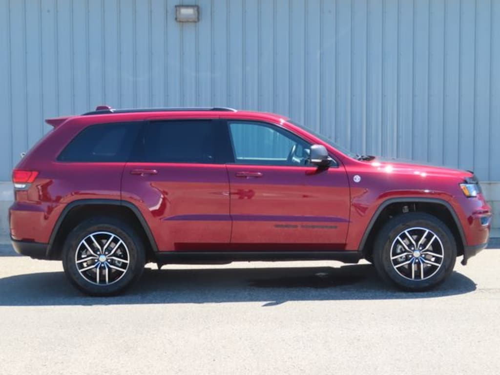 Used 2018 Jeep Grand Cherokee Trailhawk SUV