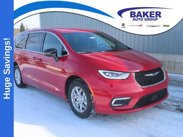 2026 Chrysler Pacifica Passenger Van 