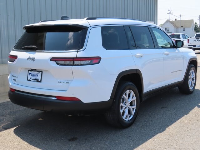 2022 Jeep Grand Cherokee Limited photo 3