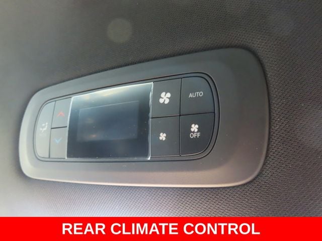 2027 Chrysler Pacifica Select - Photo 25